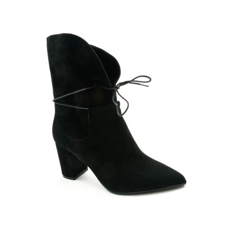 Botki Acord 3553-012 czarny zamsz