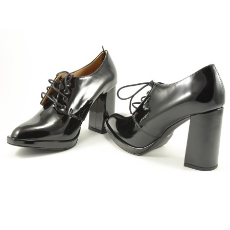 Półbuty Acord 6308-042 czarny lakier