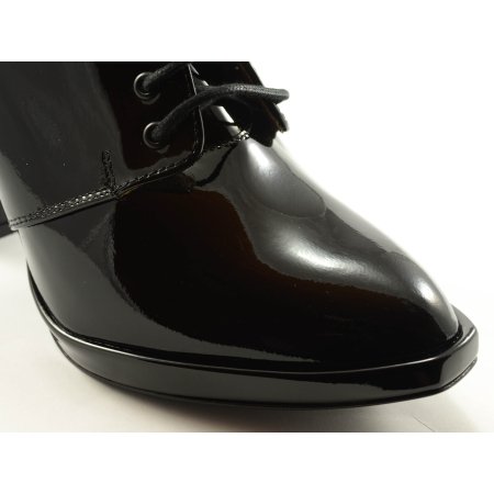 Półbuty Acord 6308-042 czarny lakier