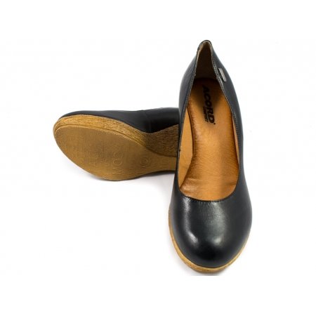 Czółenka Acord 8260-107 czarne lico