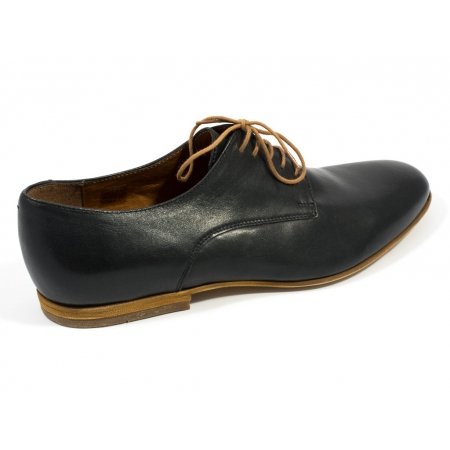 Półbuty Conhpol C-4135-S2 czarne lico